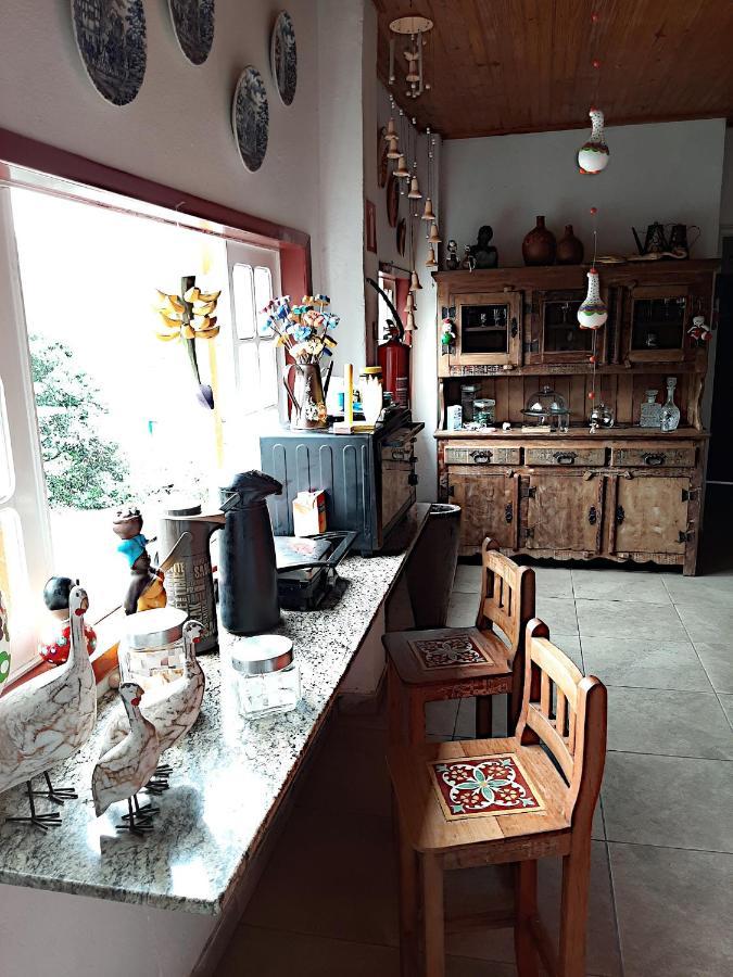 Hospedaria E Hostel Da Deia 오루프레투 외부 사진